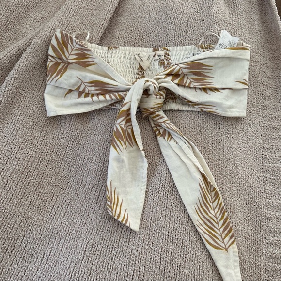Billabong x Sincerely Jules Cotton Tie Front Beach Bandeau Top in Leaf Print - Picture 3 of 6